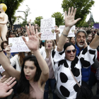 Protesta contra la condena a “La Manada”, el viernes en Pamplona.