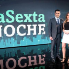 Iñaki López y Andrea Ropero, presentadores de ‘La Sexta Noche’.