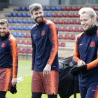 La plantilla del Barça va tornar ahir als entrenaments per preparar el partit davant de l’Atlètic.