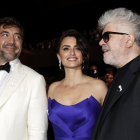 Bardem y Almodóvar acompañaron a Penélope Cruz en la gala.