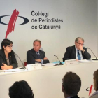 Un momento de la rueda de prensa en el Colegio de Periodistas de Catalunya.