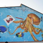 Un dels murals del Torrefarrera Street Art Festival que opten al premi de votació popular.