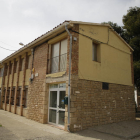 Imagen de la escuela de La Pobla de Cérvoles, la última que cerró en las comarcas de Lleida. 