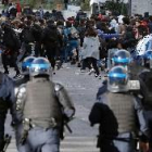 El Gobierno francés investigará el arresto masivo de estudiantes en una protesta