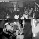 Les càmeres de seguretat van captar el detingut mentre assaltava un bar.