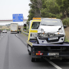 Imatge del cotxe implicat a l’accident que va tenir lloc a l’A-2 al seu pas per Lleida.