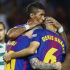 Paulinho celebra un gol amb el Barça la temporada passada.