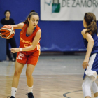 La leridana Anna Prim brilla con la Selección sub-16 de baloncesto