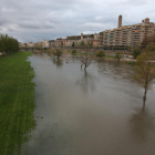 Las aguas del Segre inundaron la canalización.