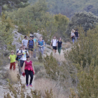 Senderistes ahir a la ruta del congost de Mont-rebei, on es practica també navegació.