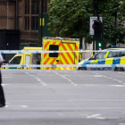 El atropello ante el Parlamento británico es incidente terrorista, según la policía