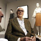 Muere a los 91 años el legendario modisto francés Hubert de Givenchy
