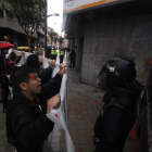 Protestes pel desallotjament de Can Vies, el 2014.