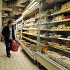 Dos supermercats belgues retiren temporalment productes d'El Pozo