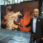 El ganador venezolano del World Press Photo tuvo que "correr entre las llamas
