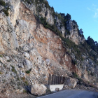 El desprendimiento de rocas que ha cortado la carretera de Port del Comte.