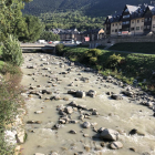 Las aguas turbias del río Garona el pasado fin de semana. 