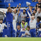 Marcos Alonso salva el triunfo del Chelsea