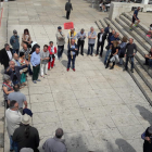 L’assemblea de la Marea Pensionista, ahir al matí a la plaça Sant Joan.