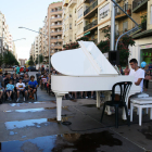 Un piano a la plaça Ricard Viñes, novetat de la festa d’aquest any.
