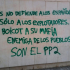 Ciutadans denuncia pintadas en la sede de Lleida