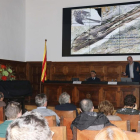 Conferència ahir del paleontòleg Luis María Chiappe a l’IEI.