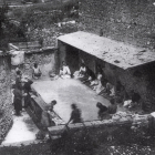 Imatge del safareig d’Isona presa fa dècades.