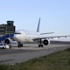 Un Airbus 330-200 de la companyia portuguesa TAP, l’aeronau més gran que ha aterrat a Alguaire.