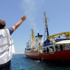 L’‘Aquarius’ va deixar ahir València per seguir amb els rescats a Líbia.