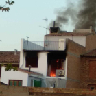 L'incendi en una casa a Artesa de Lleida.