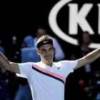 Federer accede a cuartos de Australia, donde se medirá a Berdych