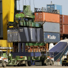 Els ports són la gran via de sortida de les exportacions a països llunyans.