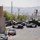 Una veintena de personas perdieron ayer la vida en un tiroteo en un centro comercial de El Paso. 