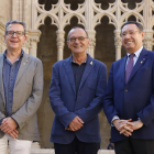El president de la Diputació, l’alcalde de Lleida i el delegat de la Generalitat, ahir a la Seu Vella.