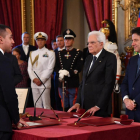 El nuevo gobierno italiano jura su cargo ante Sergio Mattarella.  
