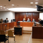 El juicio se celebró ayer en la Auidencia y la acusada declaró por videoconferencia desde Rumanía. 