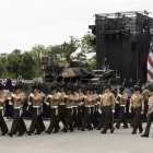 Imatge de marines davant de tancs als carrers de la capital nord-americana poc abans de la desfilada.