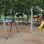 Área de juegos de la plaza l’Esplai de La Bordeta.