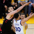 Los Raptors de Gasol se avanzan 2-1 en la Final NBA