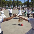 Tradicional dinar amb coca i préssecs.