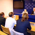 Jordi Latorre y Joan Gilart presentaron ayer las ayudas de la Diputación.