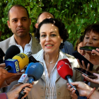 La ministra Valerio defendió ayer que el Gobierno sigue “conectado” pese a las vacaciones.