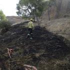 El foc es va iniciar abans de les deu del matí a la part de la Suda, al costat del carrer Camp de Mart.