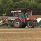 Las obras de remodelación del campo de fútbol de Alguaire. 