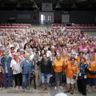 Fotografia de grup de les participants ahir a l’Aplec de les Dones a la Fira de Lleida.