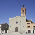 Imagen de la fachada de la iglesia de Almacelles. 