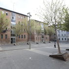 Imagen de archivo de la plaza dels Gramàtics de Lleida.