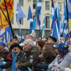 Algunas personas que asistieron al acto a favor de un referéndum en Escocia celebrado en Glasgow.