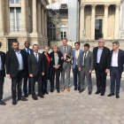 El conseller Bosch, ayer, con diputados y senadores franceses en París.