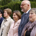 Els membres de la Mesa Forcadell, Corominas, Simó, Nuet i Barrufet, a les portes del Parlament.